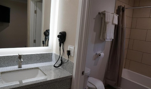 Sea Breeze Inn image 27