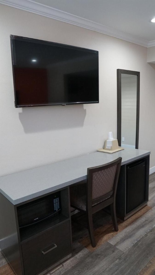 Sea Breeze Inn image 6